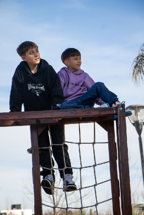 OCN BUZO N GOTHIC WAVE W24