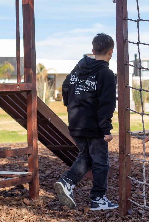 OCN BUZO N GOTHIC WAVE W24