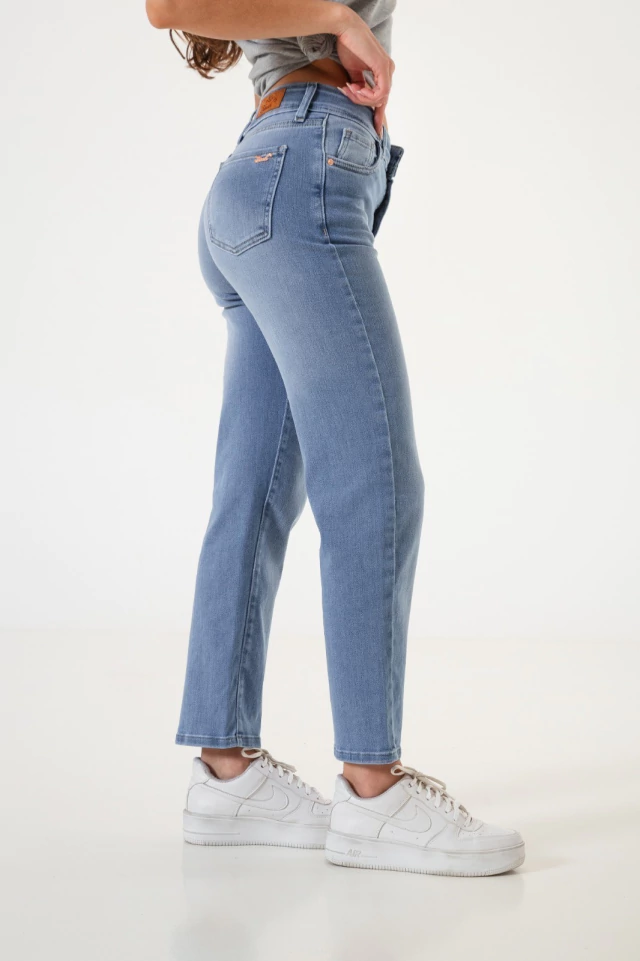 SURAH JEANS RECTO CLASICO CALISTA V26