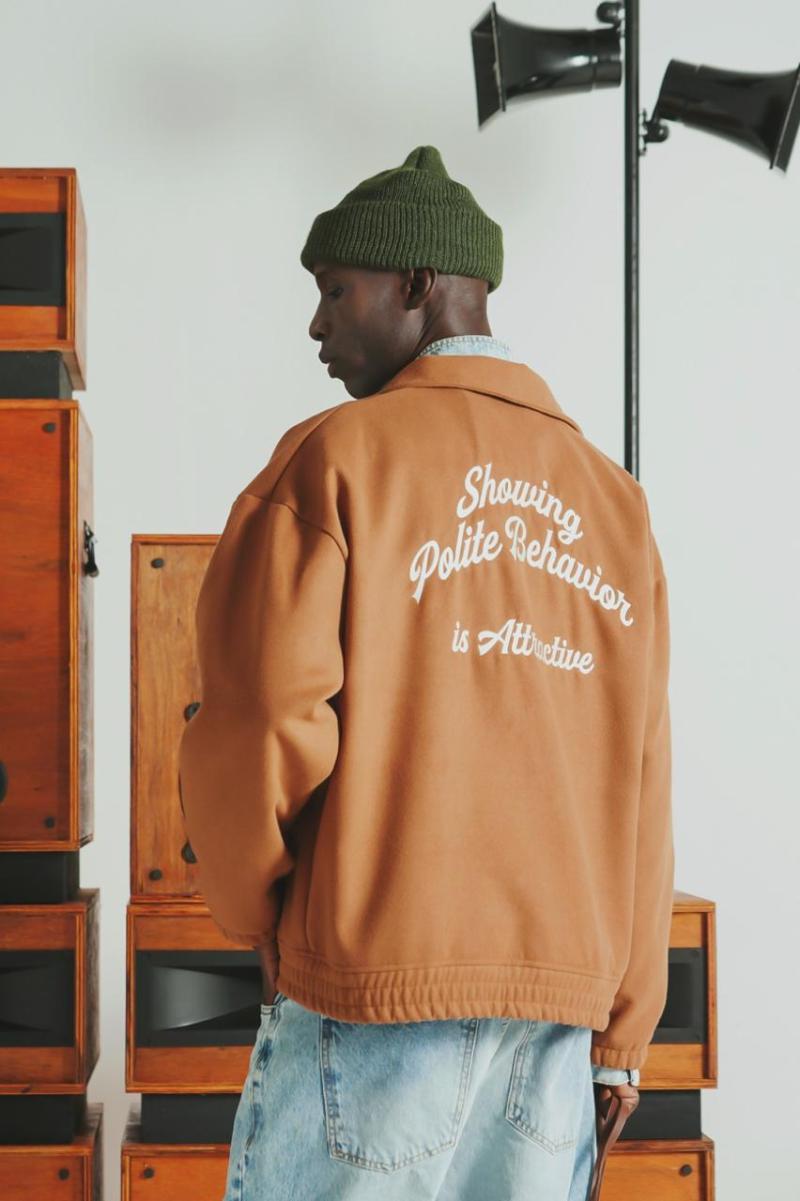 BATUK CAMPERA STRANGE W24