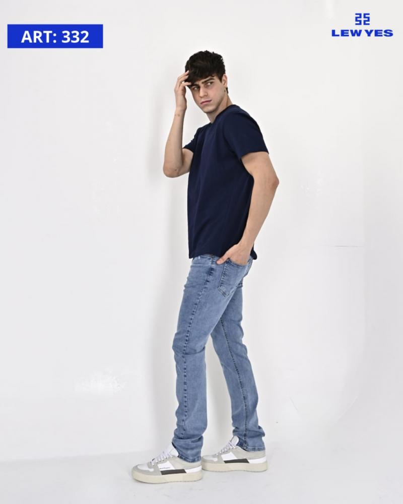 LEW & YES JEANS SEMI-CHUPIN ELASTIZADO CELESTE 3 RASGADURAS.