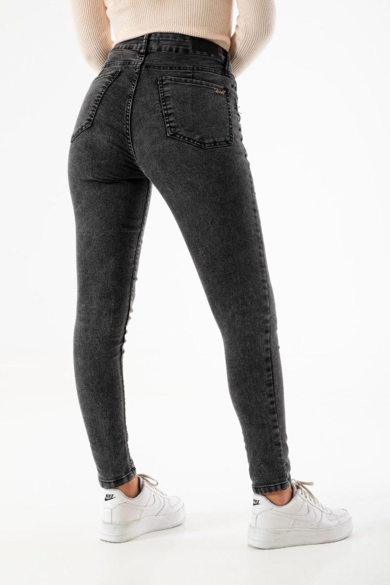 SURAH JEANS CHUPIN MARIA W24