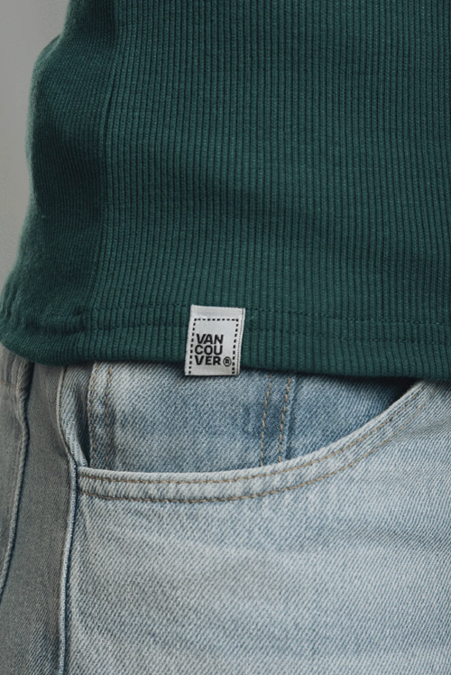 VANCOUVER MUSCULOSA CLAP V25