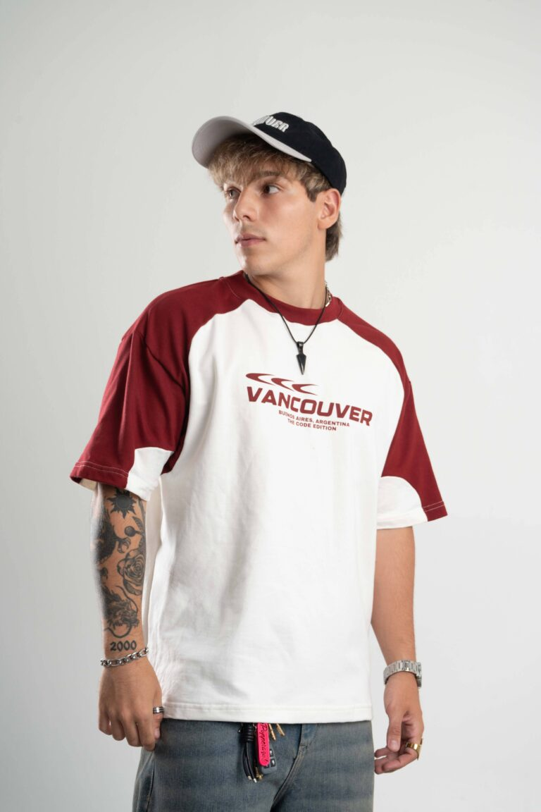 VANCOUVER REMERA LOOP OVERSIZE EST. W26