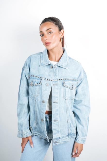 PINK ROCK JEANS JACKET OVER MOSS W26