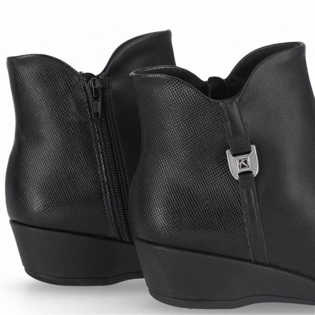 PICCADILLY BOTA IVONE W26