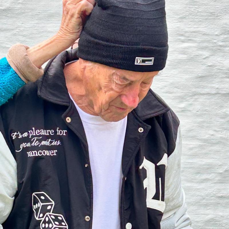 VANCOUVER CAMPERA BAD UNIVERSITARIA W24