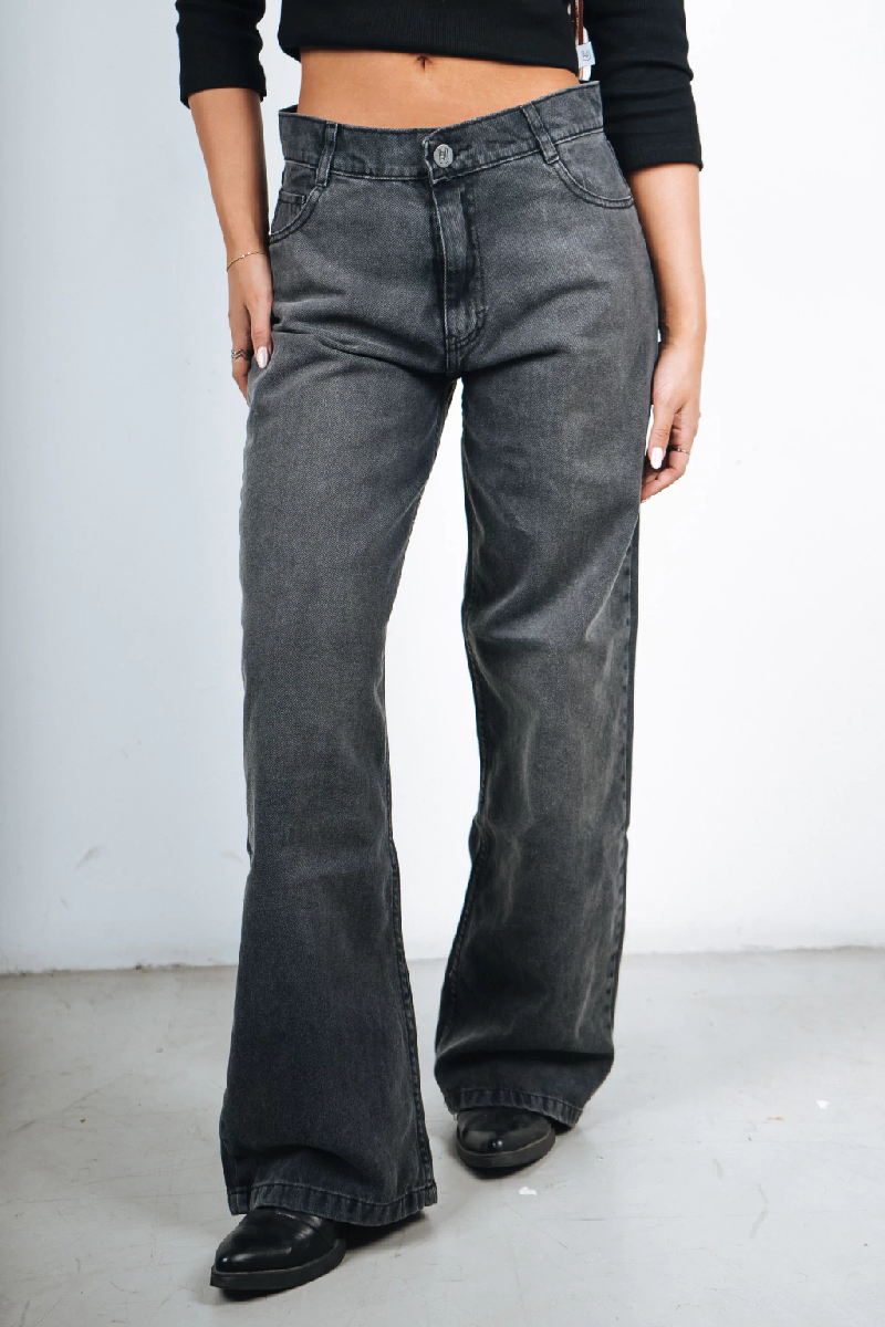 PINK ROCK WIDE VANCOUVER W25