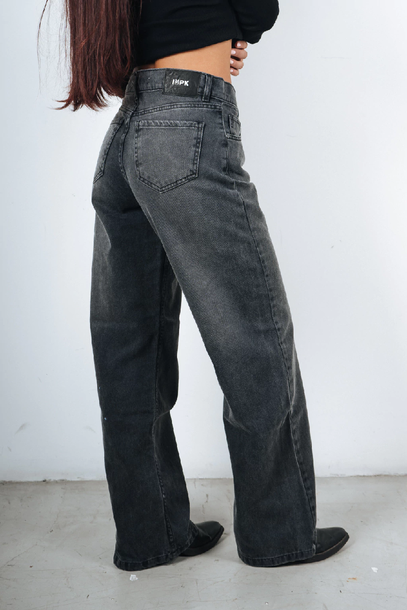 PINK ROCK WIDE VANCOUVER W25