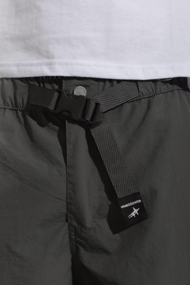 VANCOUVER BERMUDA DISTURB