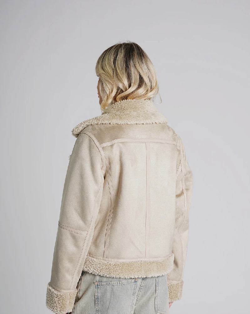 BATUK WOMAN CAMPERA AZUCENA LISO W25