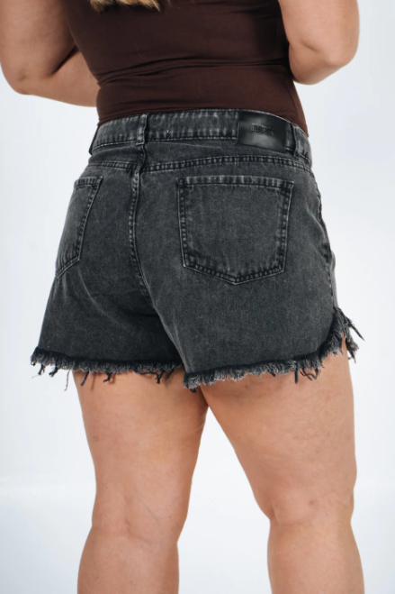 PINK ROCK SHORT LEIPZING V26