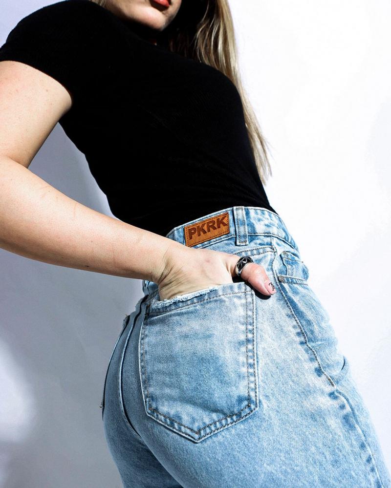 PINK ROCK JEANS MOM VENUS CELESTE	W23