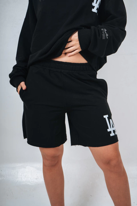 PINK ROCK BERMUDA SINNER V26