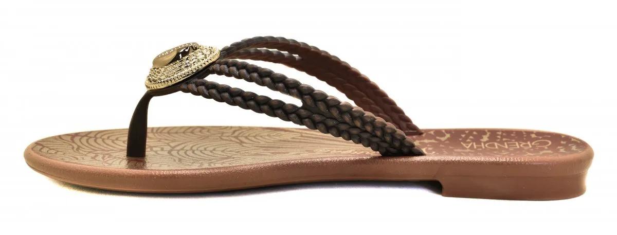 GRENDHA SAND IS AXE RAST