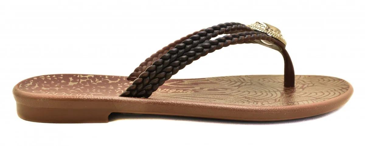 GRENDHA SAND IS AXE RAST