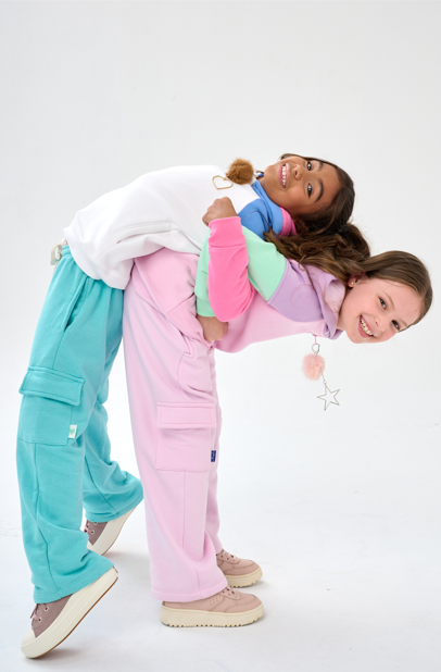 POSTO CAMPERA POMPON PST GIRL W25