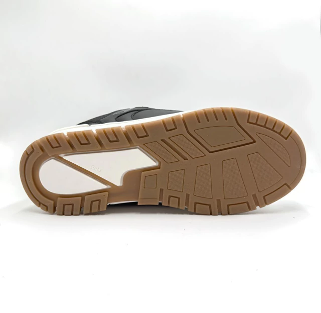 MORMAII ZAPATILLA CREST BLACK GUM WNT W25