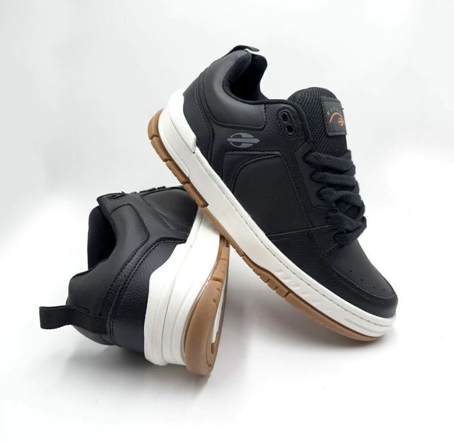 MORMAII ZAPATILLA CREST BLACK GUM WNT W25