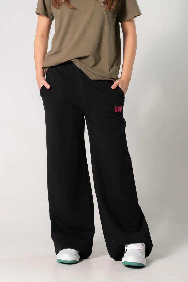 JOGGINETA NA DALILA W24