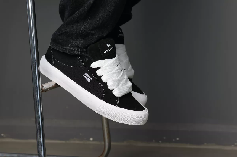 OCN ZAP LINCOLN CITY BLACK WHITE W25