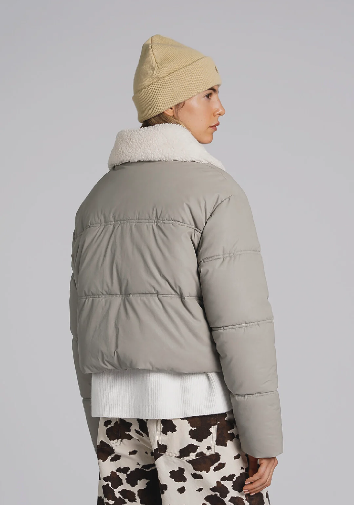 BATUK WOMAN PUFFER CRISANTEMO W25