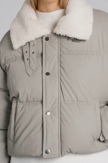 BATUK WOMAN PUFFER CRISANTEMO W25