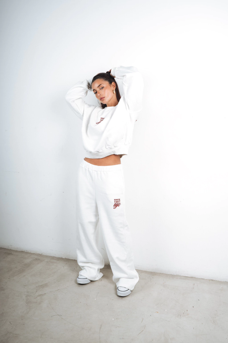 PINK ROCK JOGGUING NYC W25