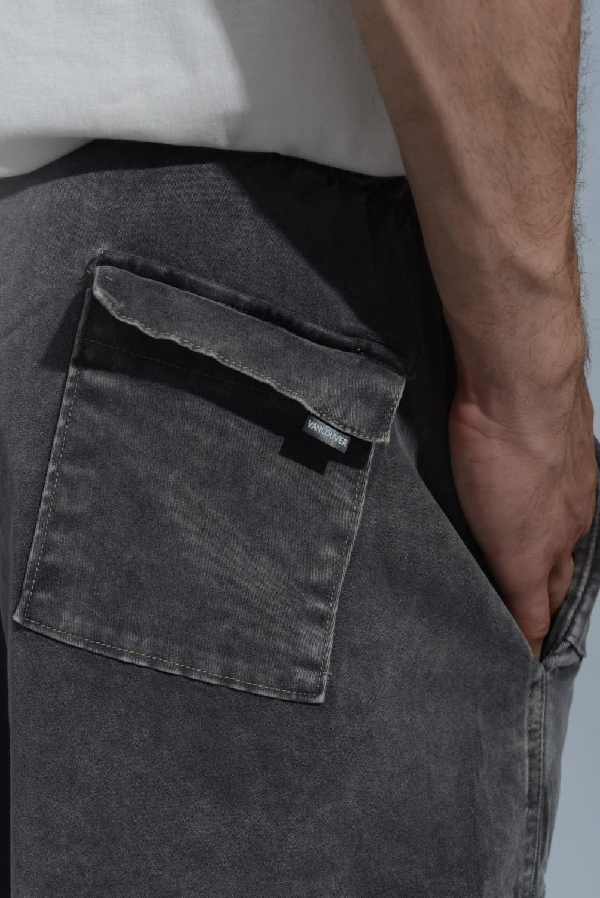 VANCOUVER BERMUDA CARGO RISK GREY V25