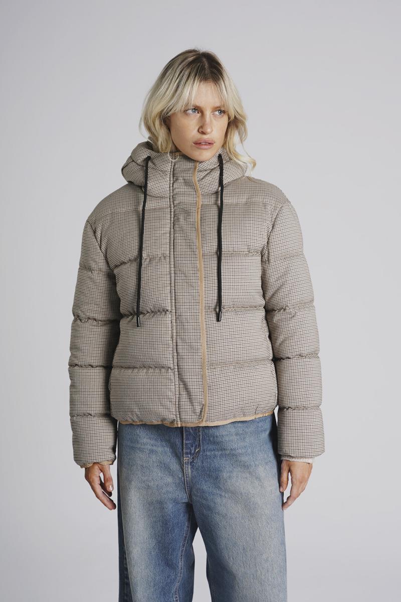 BATUK WOMAN PUFFER MARGARITA W25