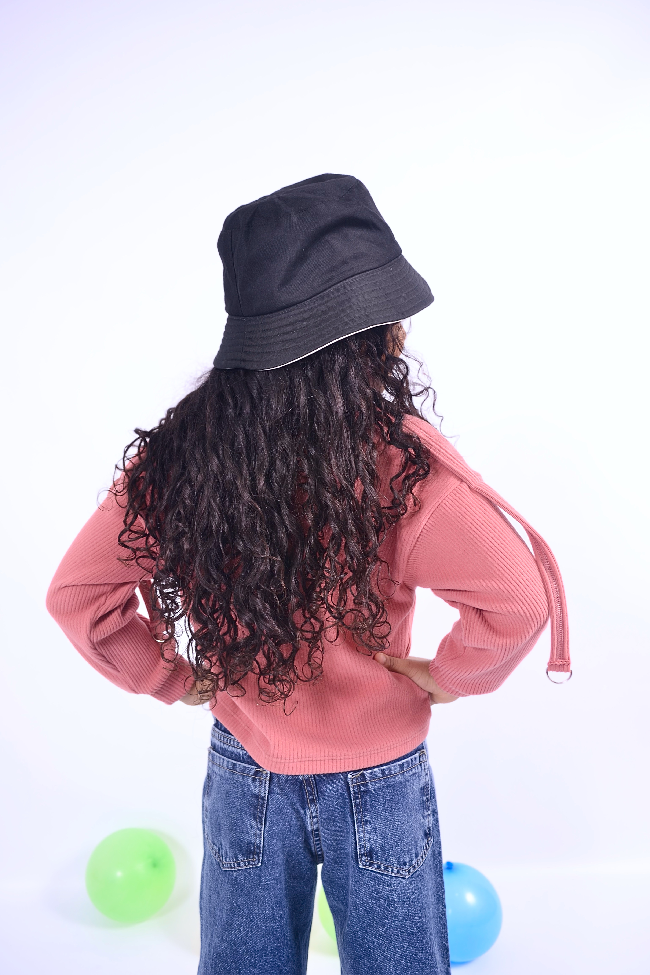 MININUS BUZO ELLE TIRAS HOMBRO Y TAPA BOL. W24