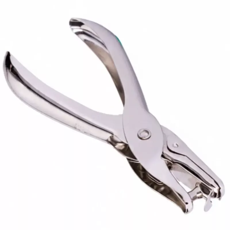 Pinza sacabocado manual de metal para perforar etiquetas colgantes y packaging.