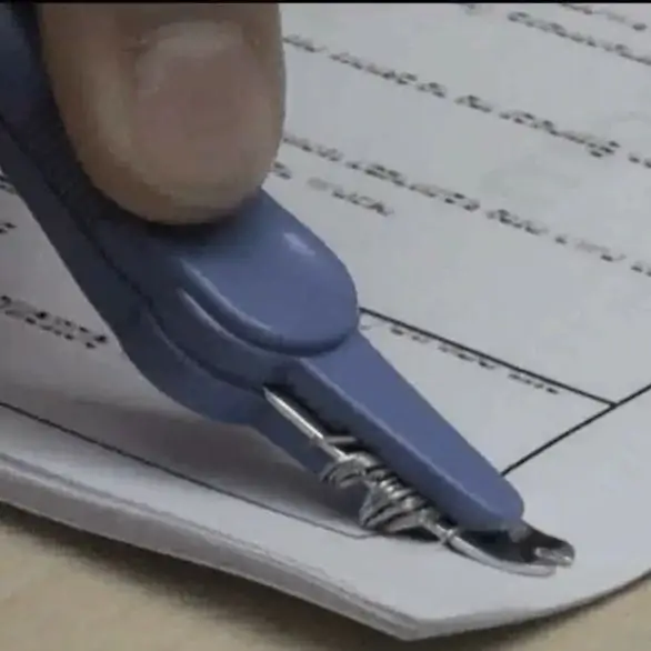 Sacabroches tipo lápiz Kangaro SR-100 para oficina y escritorio venta directa por menor y mayor.