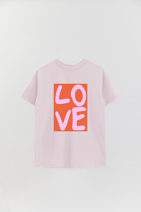 REMERA OVER ESTAMPADA LOVE