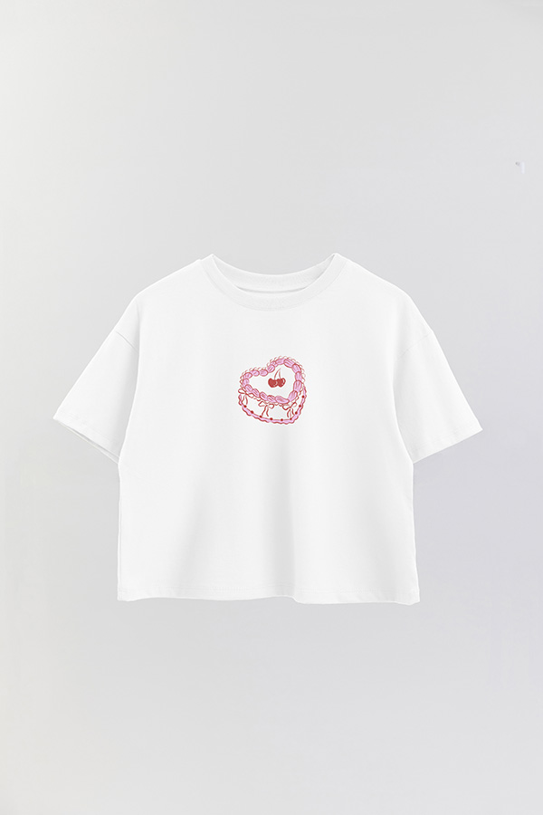 REMERA CROP ESTAMPADA VALENTINE CAKE 1