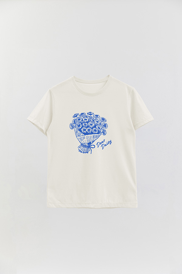 REMERA BASICA ESTAMPADA HD DEAR DAISY