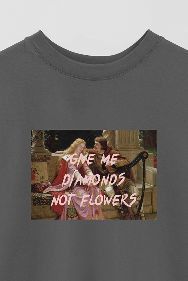 REMERA OVER ESTAMPADA ART COLLECTION 89 GIVE ME DIAMONDS