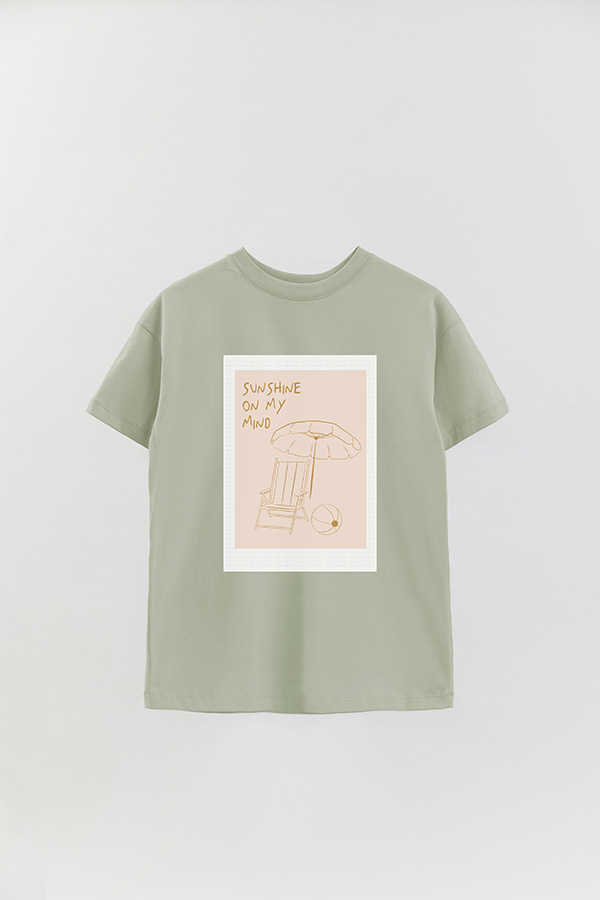 REMERA OVER ESTAMPADA TROPICAL SUNSHINE
