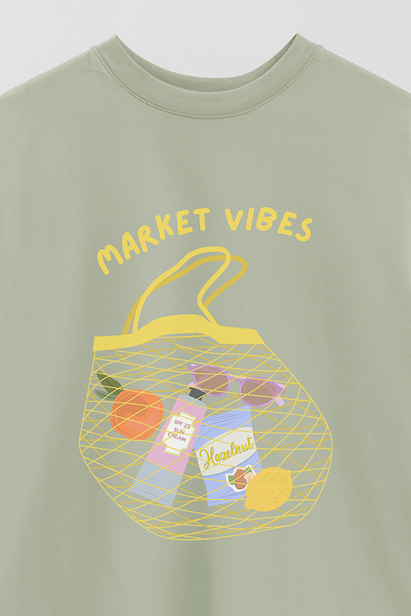 REMERA OVER ESTAMPADA MARKET VIBES