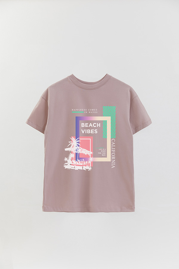 REMERA OVER ESTAMPADA HAPPINESS COMES IN WAVES