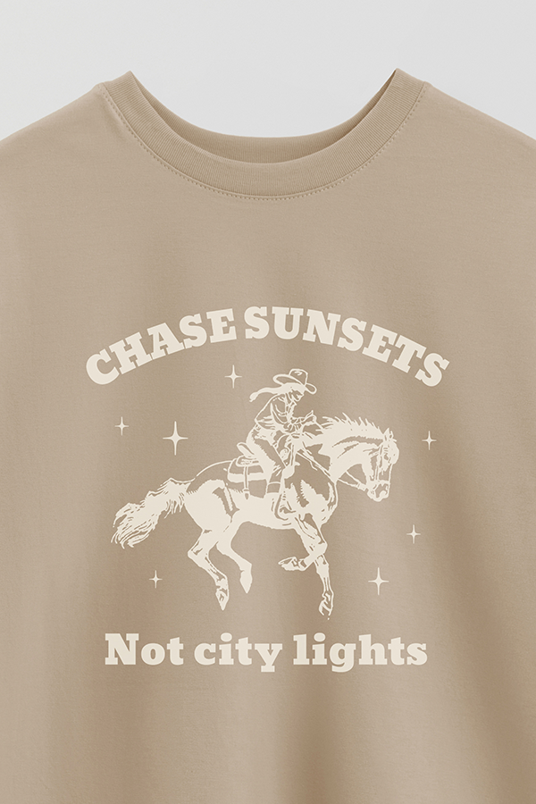 REMERA OVER ESTAMPADA COSMIC GIRL SUNSETS
