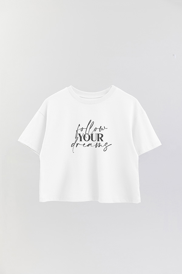 REMERA CROP ESTAMPADA ML FOLLOW YOUR DREAMS