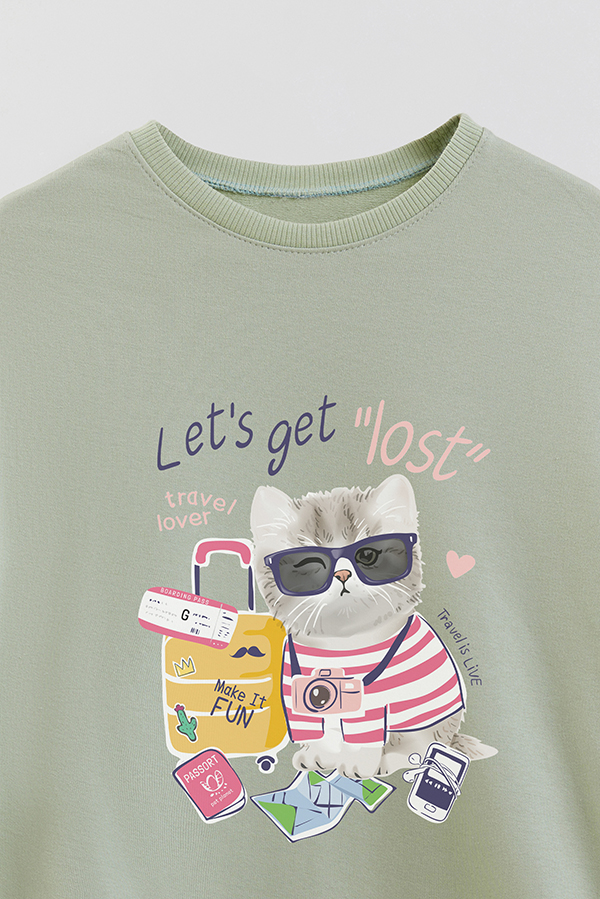 BUZO CREWNECK RUSTICO KITTY DREAMS TRAVEL LOVER