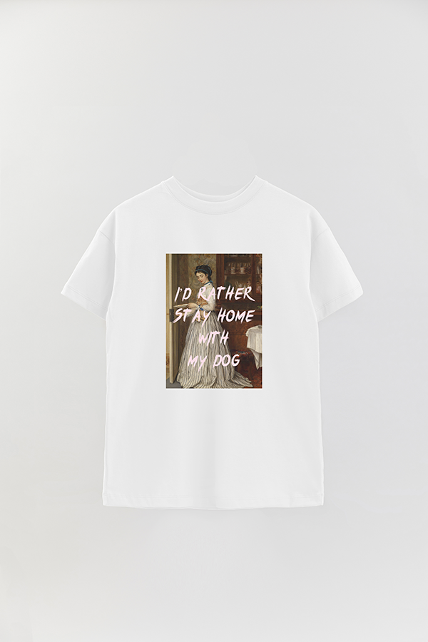 REMERA OVER ESTAMPADA ART COLLECTION 95 I'D RATHER STAY HOME