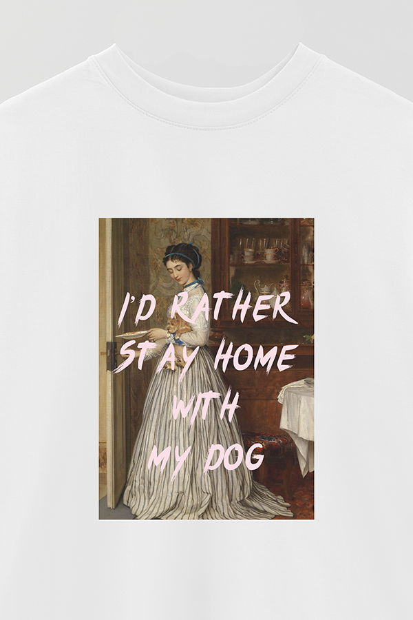 REMERA OVER ESTAMPADA ART COLLECTION 95 I'D RATHER STAY HOME