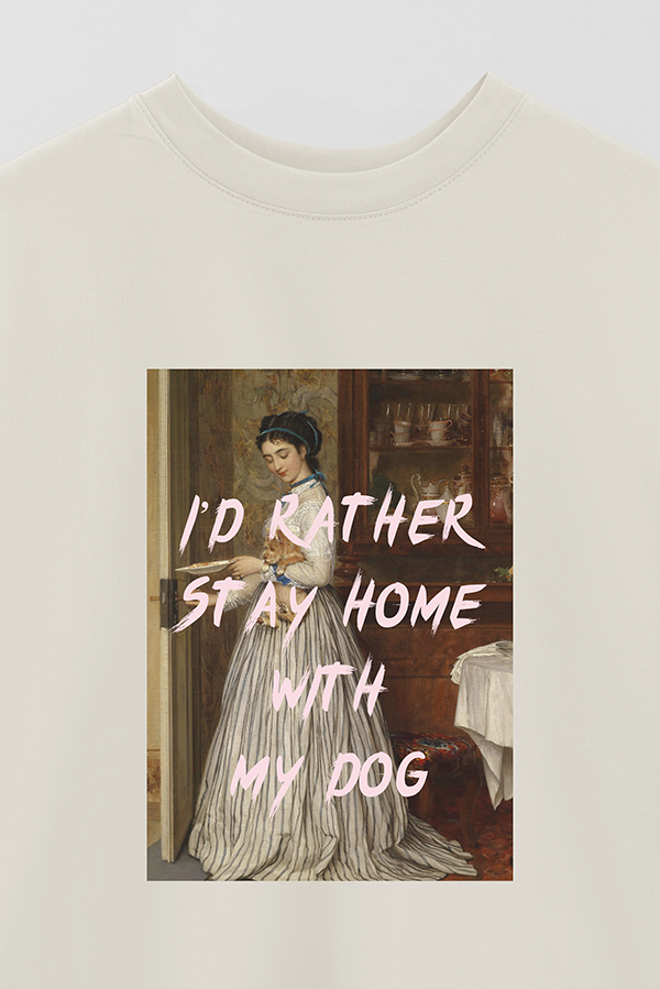 REMERA OVER ESTAMPADA ART COLLECTION 95 I'D RATHER STAY HOME
