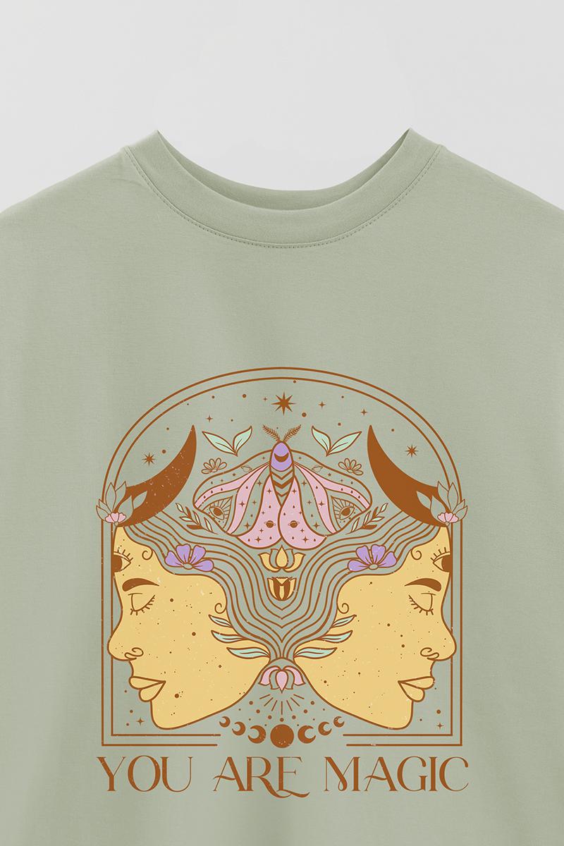 REMERA OVER ESTAMPADA MST YOU ARE MAGIC