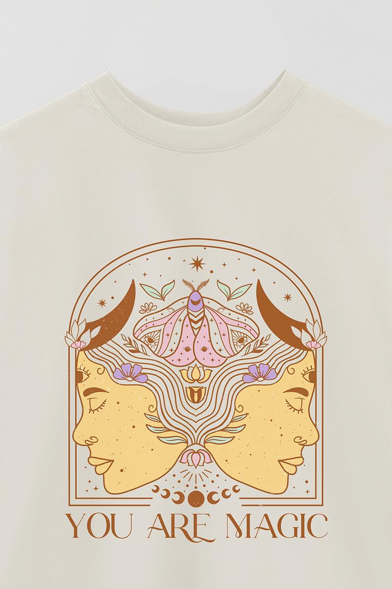 REMERA OVER ESTAMPADA MST YOU ARE MAGIC