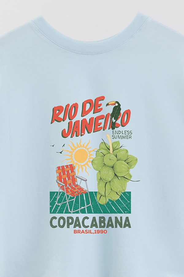 REMERA CROP ESTAMPADA RIO 1990