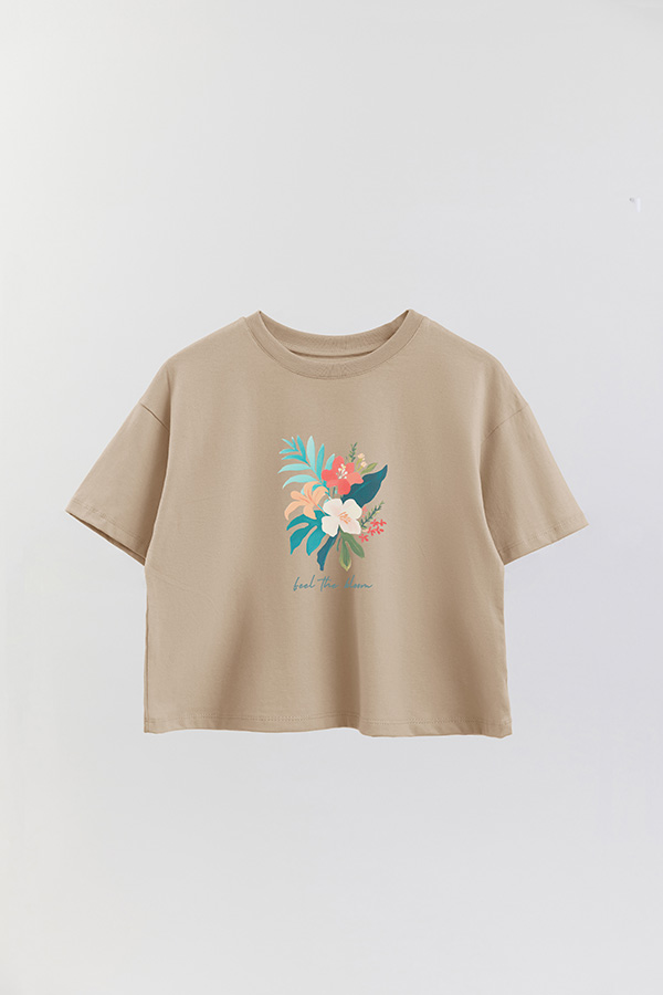 REMERA CROP ESTAMPADA COASTAL FEEL THE BLOOM